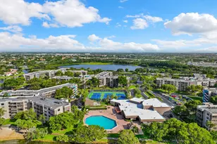 900 Colony Point Cir, Pembroke Pines, FL 33026 - Photo 59