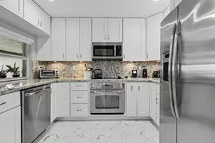 415 Sailboat Cir, Weston, FL 33326 - Photo 11