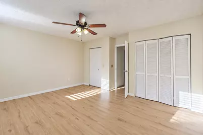 974 SE Brookedge Avenue, Port Saint Lucie, FL 34983 - Photo 19