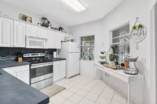 6595 Via Regina, Boca Raton, FL 33433 - Photo 11