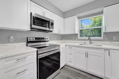 1624 NW 9th Avenue, Fort Lauderdale, FL 33311 - Photo 9