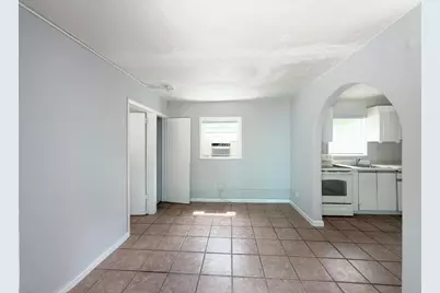 710 Palm Street #5, West Palm Beach, FL 33401 - Photo 3