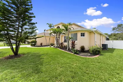 5740 NW Zenith Drive, Port Saint Lucie, FL 34986 - Photo 33