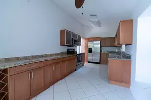 6113 Greenspointe Dr, Boynton Beach, FL 33437 - Photo 9