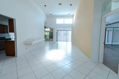 6113 Greenspointe Drive #10, Boynton Beach, FL 33437 - Photo 5