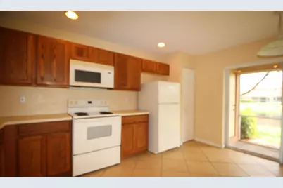 6602 Sandy Bank Terrace, Riviera Beach, FL 33407 - Photo 11