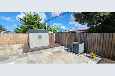 361 NW 42nd Street, Deerfield Beach, FL 33064 - Photo 13