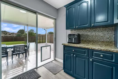 3740 NW 113th Avenue, Sunrise, FL 33323 - Photo 21