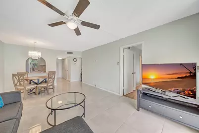 2700 Sunrise Lakes Drive W #201, Sunrise, FL 33322 - Photo 7