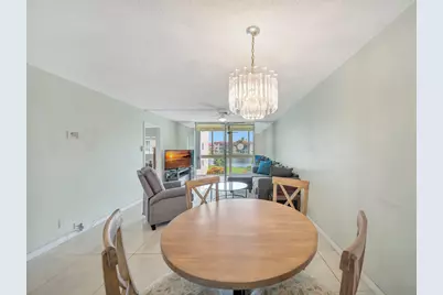 2700 Sunrise Lakes Drive W #201, Sunrise, FL 33322 - Photo 11