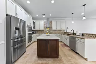 8249 Viale Matera, Lake Worth, FL 33467 - Photo 13