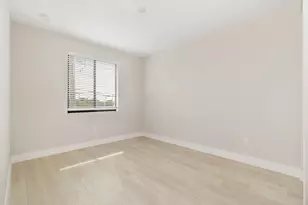 3764 Lambert Ave, West Palm Beach, FL 33405 - Photo 19