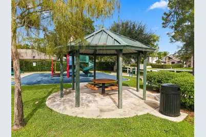 1033 Goldenrod Road, Wellington, FL 33414 - Photo 35