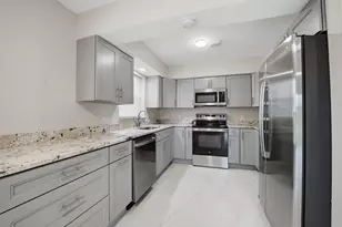 1033 Goldenrod Rd, Wellington, FL 33414 - Photo 3