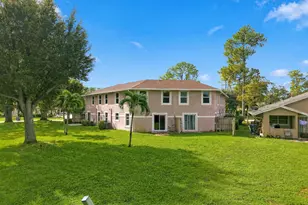 1033 Goldenrod Rd, Wellington, FL 33414 - Photo 29