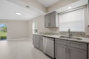 1033 Goldenrod Rd, Wellington, FL 33414 - Photo 5