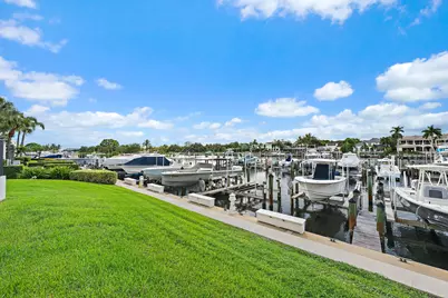513 Oak Harbour Drive, Juno Beach, FL 33408 - Photo 27