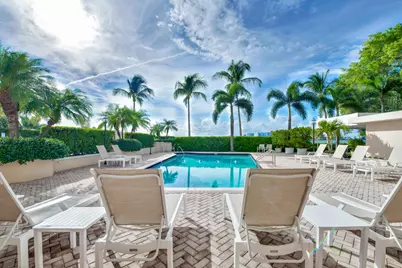 250 Bradley Place #504, Palm Beach, FL 33480 - Photo 3