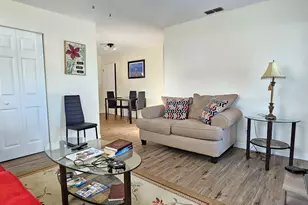 323 Seminole Ct, Pahokee, FL 33476 - Photo 3