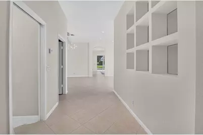 11572 Spring Oak Avenue, Boynton Beach, FL 33437 - Photo 7