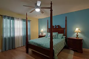 3575 Brokenwoods Dr, Coral Springs, FL 33065 - Photo 9