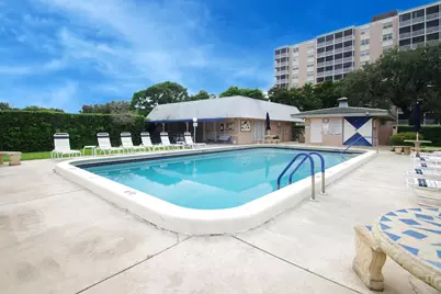 3575 Broken Woods Drive #301, Coral Springs, FL 33065 - Photo 15