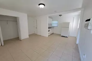 1853 NW 5th St, Miami, FL 33125 - Photo 3