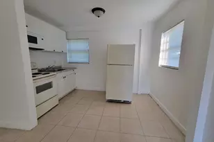 1853 NW 5th St, Miami, FL 33125 - Photo 7