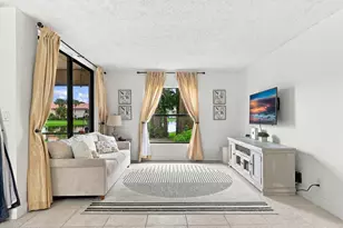 8609 Boca Glades Blvd W, Boca Raton, FL 33434 - Photo 5