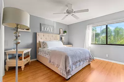 236 Pine Hov Circle #D-2, Greenacres, FL 33463 - Photo 9