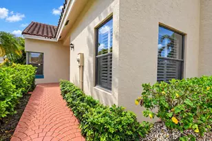 22650 Meridiana Dr, Boca Raton, FL 33433 - Photo 3