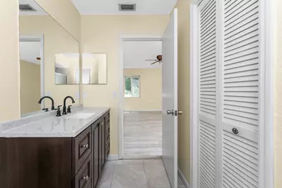 22481 Westchester Boulevard #B48, Port Charlotte, FL 33980 - Photo 11