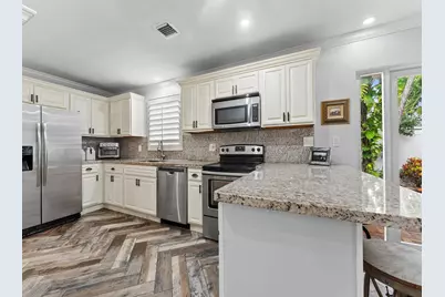 6340 NE 19th Terrace, Fort Lauderdale, FL 33308 - Photo 11