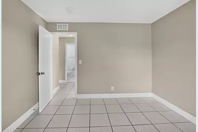 1213 W Broward Street, Lantana, FL 33462 - Photo 19