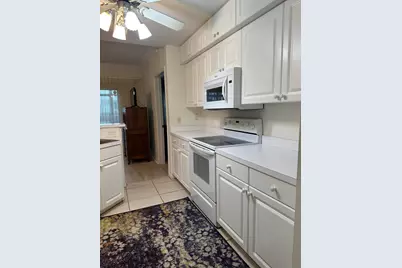 255 Grand Royale Circle #105, Vero Beach, FL 32962 - Photo 9
