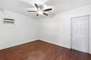 3847 Roan Ct E, West Palm Beach, FL 33403 - Photo 17