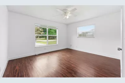 3847 Roan Court E, West Palm Beach, FL 33403 - Photo 13
