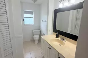 2855 Boston Ct, Lake Worth, FL 33462 - Photo 11