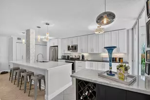103 Half Moon Cir, Hypoluxo, FL 33462 - Photo 5