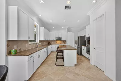 11587 Manatee Bay Lane, Wellington, FL 33449 - Photo 21