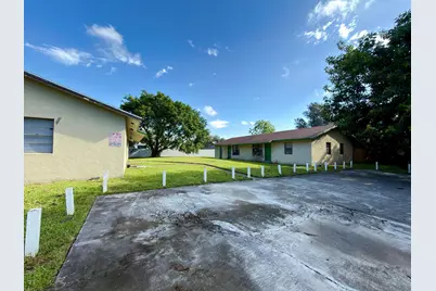 4885 Badger Road, West Palm Beach, FL 33417 - Photo 15