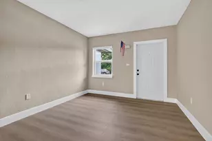 19320 NW 6th Ct, Miami Gardens, FL 33169 - Photo 7