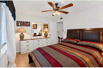 5931 Whispering Pine Way #D-2, Greenacres, FL 33463 - Photo 19