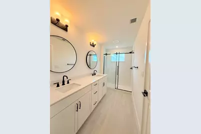 121 SE Birch Terrace, Stuart, FL 34997 - Photo 15
