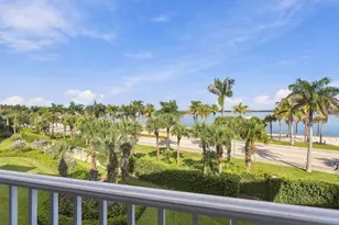 36 Harbour Isle Dr W, Fort Pierce, FL 34949 - Photo 13