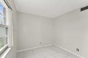 3668 N University Dr, Coral Springs, FL 33065 - Photo 15