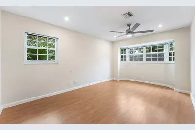 620 NE 9th Avenue #4, Fort Lauderdale, FL 33304 - Photo 17