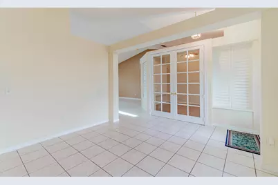 5593 NW Wesley Road, Port Saint Lucie, FL 34986 - Photo 7