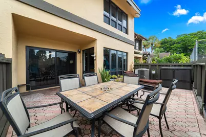 8847 Cleary Boulevard, Plantation, FL 33324 - Photo 3
