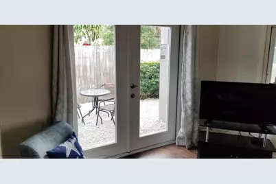 1000 NE 17th Court, Fort Lauderdale, FL 33305 - Photo 9